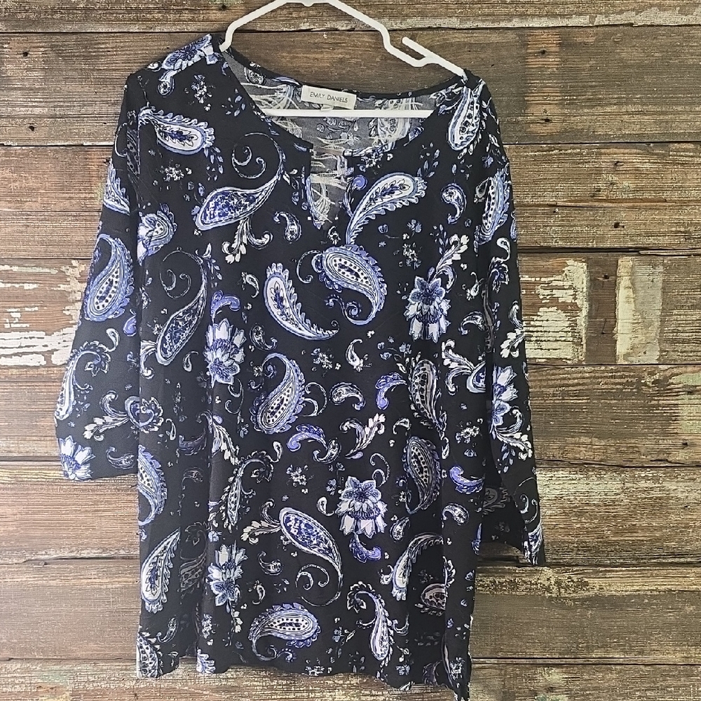 Emily Daniels Black and Blue Paisley Blouse W/silver Hardware, Plus Size 1X